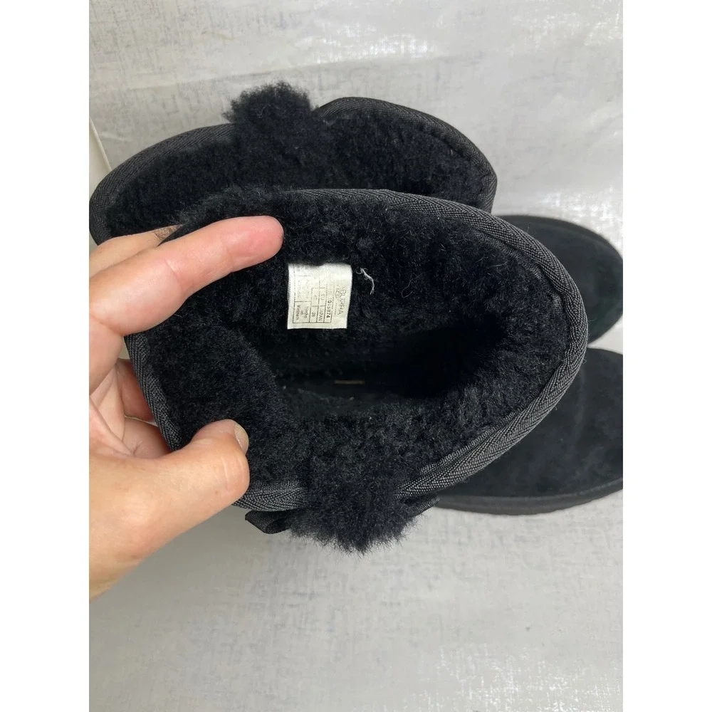 Koolaburra by UGG Victoria Bow Black Suede Bow Boots Womens 11 Winter Fur Lining